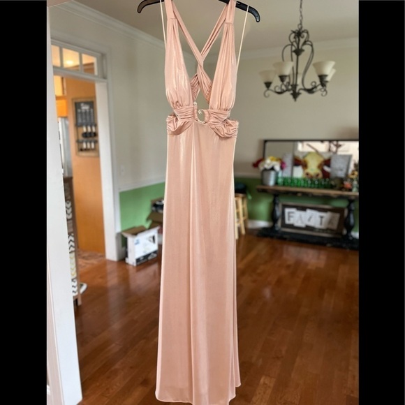 New Nightway Shimmer rose gold formal full length dress - Picture 1 of 15